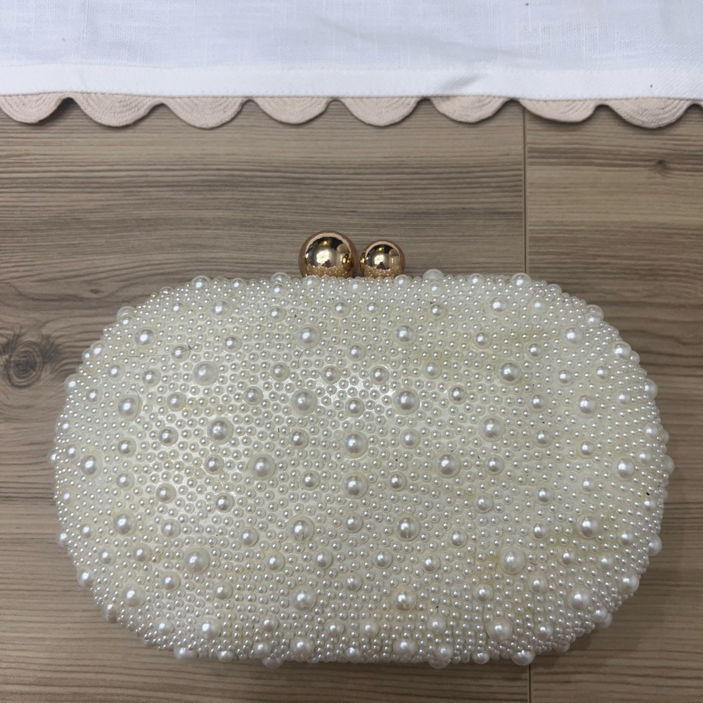 Elegant Pearl-Embellished Clutch